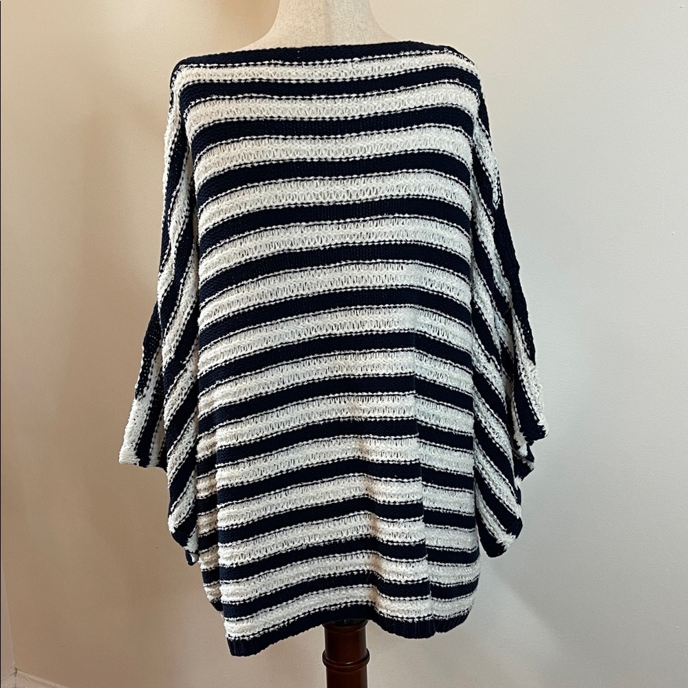 Anthropologie Evie Poncho Sweater Dolman Sleeve Navy White M/L NWT - Picture 3 of 8